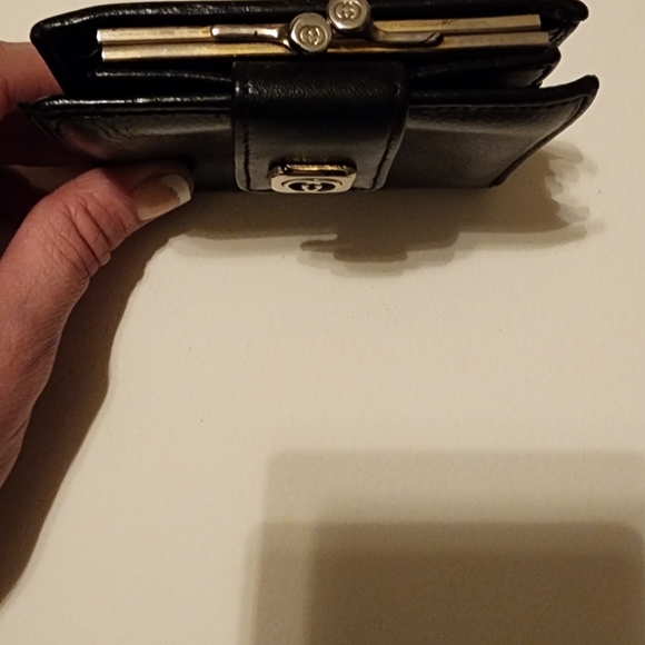 Gucci Black Leather Wallet with coin purse and Interocking Logo - Picture 4 of 9